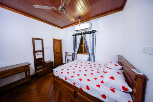Inpan's Beach Resort