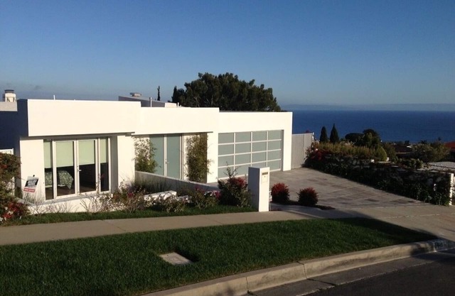 Malibu Luxury Panoramic Oceanview Brand New Gated Oasis Estate Conv. Location
