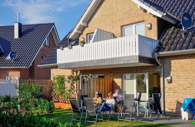 Inselblume 10 - Holiday home for up to 12 people in Burg
