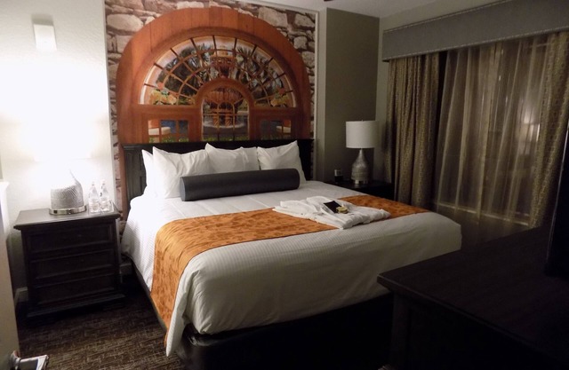 INSIDE DISNEYWORLD 2 BDRM 2 BAIN WYNDHAM BONNET CREEK +