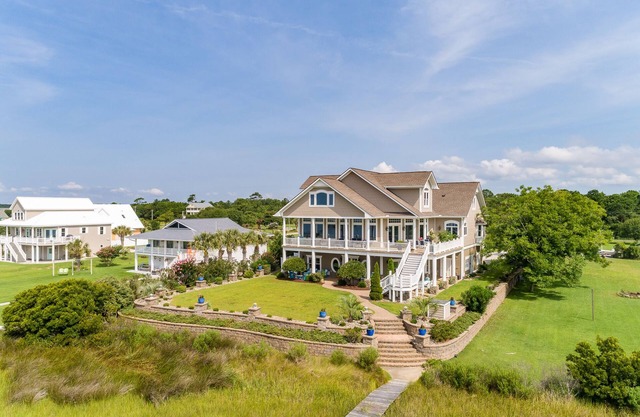 Intercoastal waterway/ waterfront