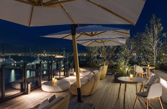 Intercontinental Yokohama Pier 8 by IHG