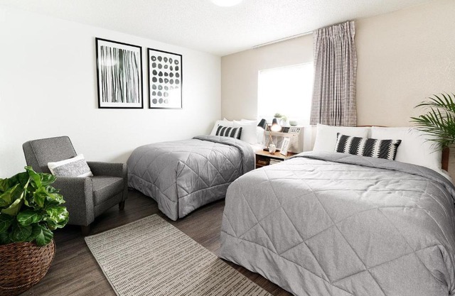 InTown Suites Extended Stay Indianapolis IN - Traders Point