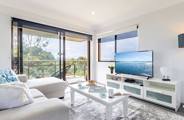 Intrepid, 11/3 Intrepid Close - Absolute Beachfront Bliss