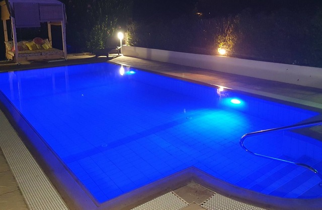 Sea Breeze Villa - Trois Chambres Villa, Couchages 6