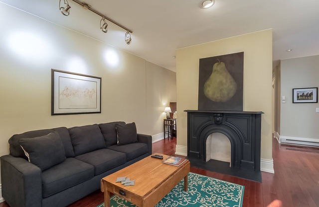Invitant Downtown Frankfort Guest Suite