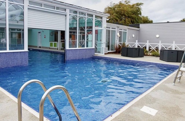 Inviting Luxury 2-Bedroom Caravan in Hunstanton