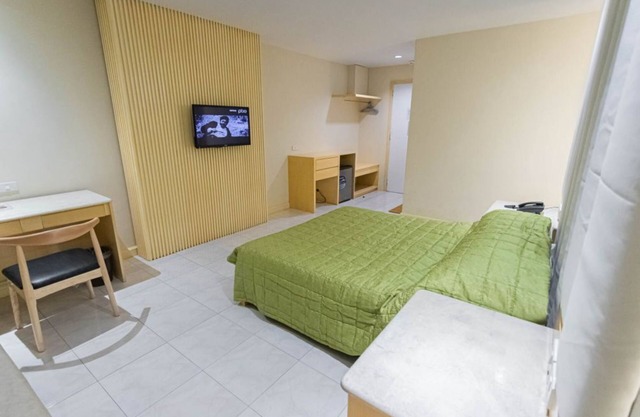 Inviting Studio for Weekend Getaway in Etsu Hotel