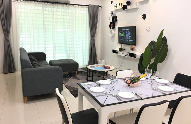 Ipoh Paradise Homestay @ Station 18 (13 personnes)