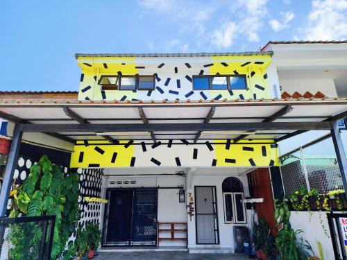Ipoh Station 18, 4 Bedroom Rainforest LOFT 1 Ipoh