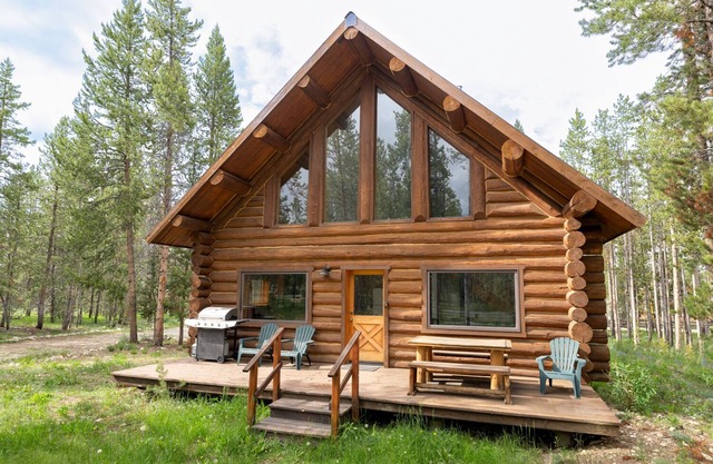 Iron Creek Log Home - «Cabin In The Woods 'The Perfect