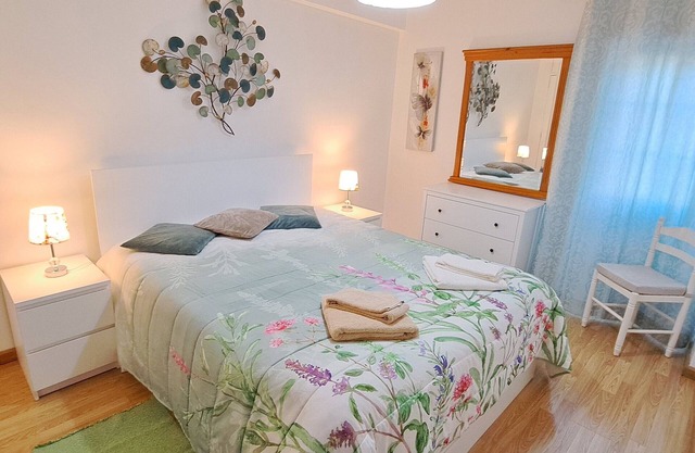 Appartement de vacances (2ème étage) à Rio de Mouro, à 6 Km de Sintra