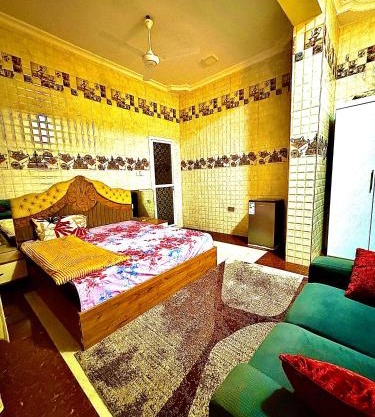 Isamilo Room
