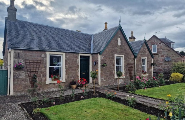 Isla Rose Cottage