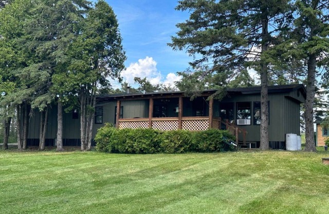 Island Escape on Long Lake