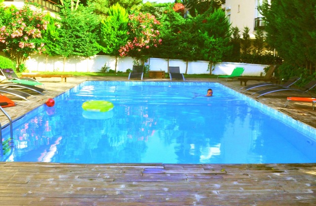 Island Hotel