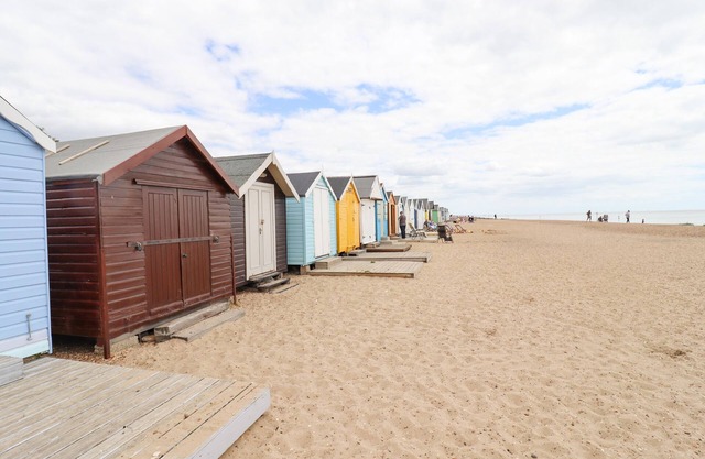Island House, MERSEA ISLAND