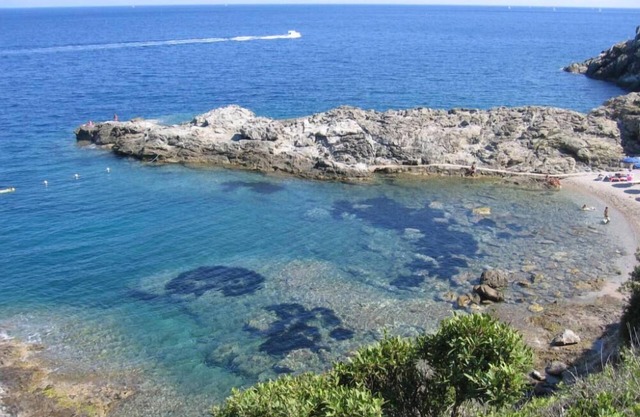 Isola D Elba Capo D Arc: Isola d 'Elba - Villa sur le promontoire entre les fleurs et parfums