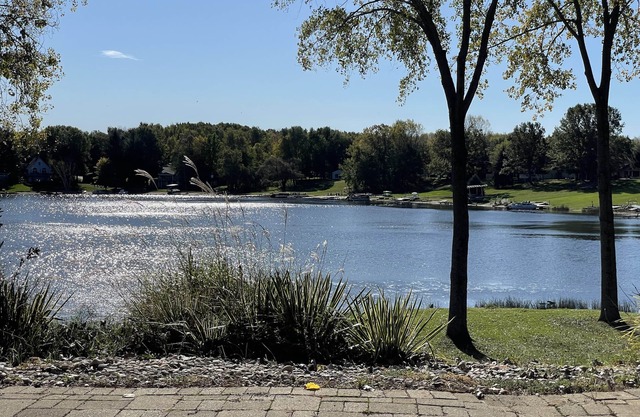 Lakefront Island Home. Family, Golf, Lakefront, Beach access & more. Sleeps 10.