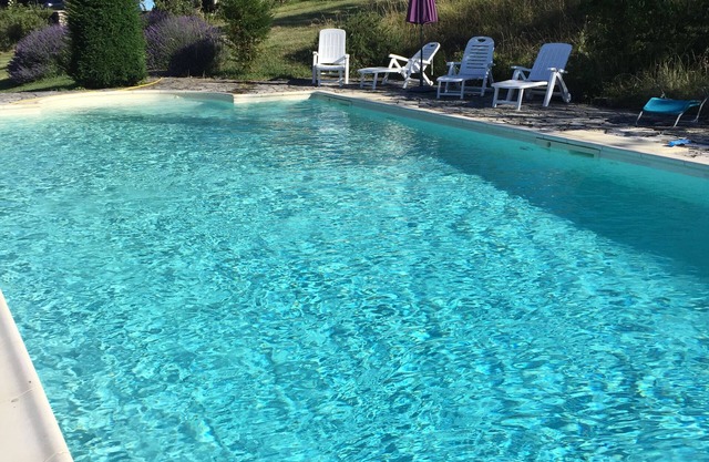 Isolée en pleine nature un petit paradis avec piscine 12 x 6m privee