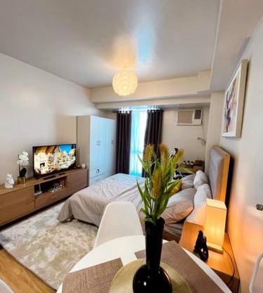 IT Park Gem - Cozy Studio with Netflix and Pool Access