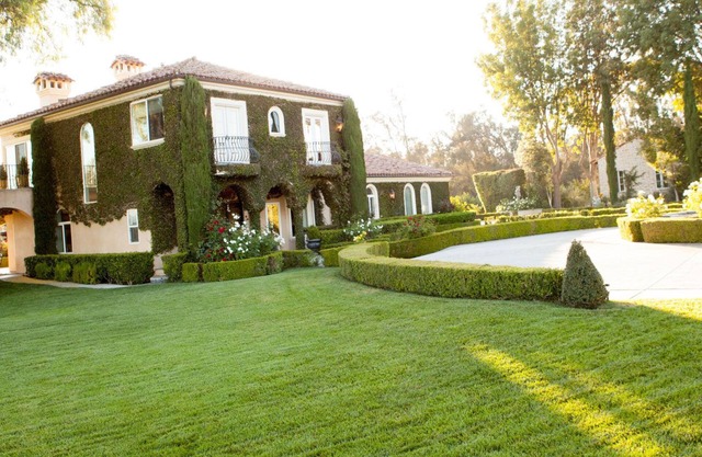 Italian Villa located between Santa Barbara and Los Angeles