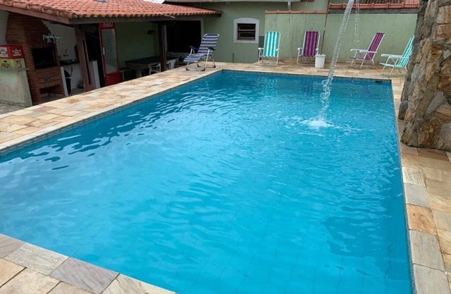 Maison Itanhaém à 200 mètres de la plage avec piscine