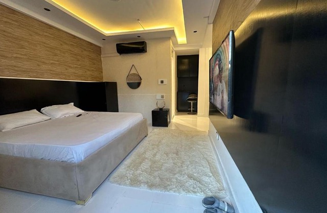 IVORY Home