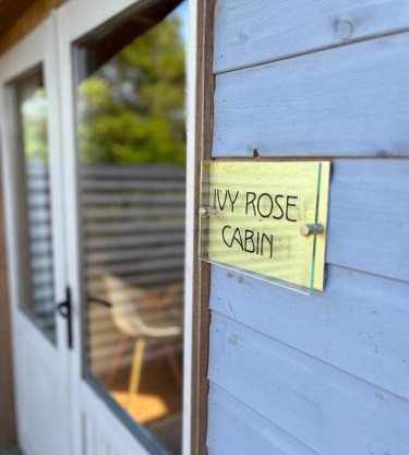 Ivy Rose Cabin No Hot Tub