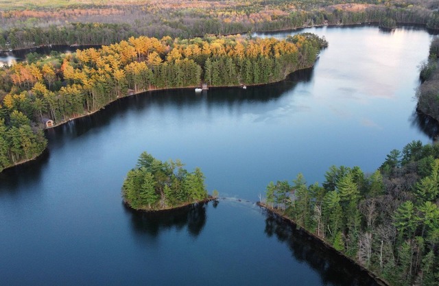 J&J's Place on Gorgeous Lake Katherine, Quaint Northwoods Cottage, Perfect Dock