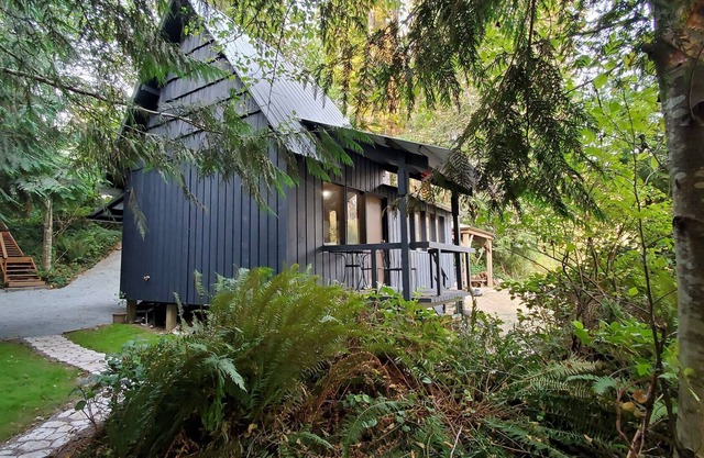 J&M Canyon Creek Cabin