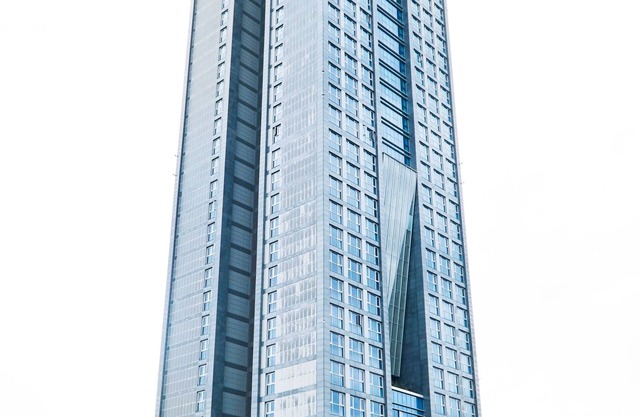 J-One Hotel
