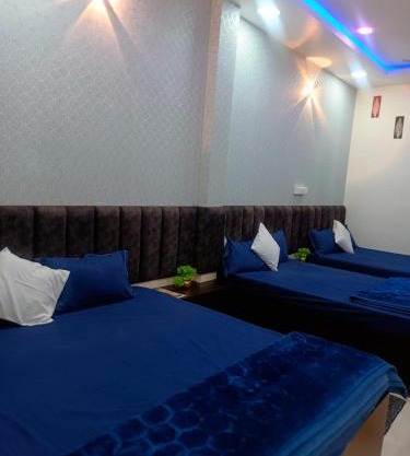 JAI BHOLE HOME STAY
