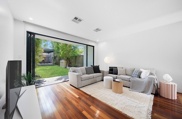 Jam Home | Newtown Haven close to Sydney CBD