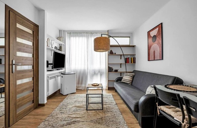 Jana Pawła II Comfort Apartments by Rentujemy