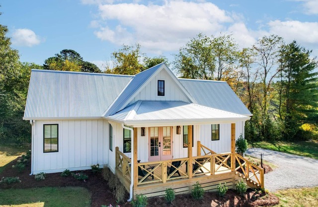 Jane Cottage at Julep Farms