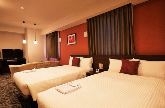 JapaneseWestern style room with 2 beds Opening a / Naha Okinawa
