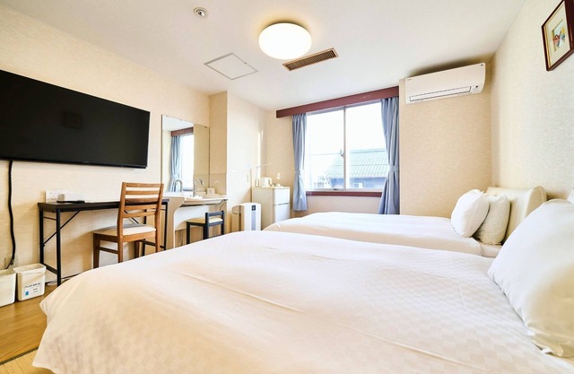 JapaneseWestern style twin room S JapaneseWeste / Ogaki Gifu