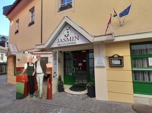 Jasmin dog friendly pension with shared kitchen in the center