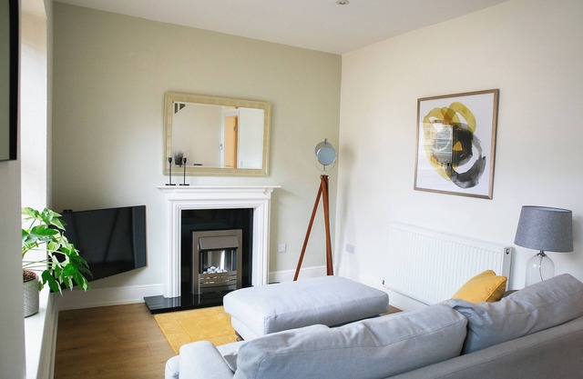 Jasmine Cottage, Skipton - deluxe 2 bedroom terrace