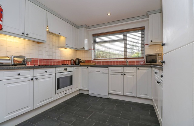 Jasmine, WADEBRIDGE