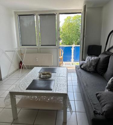 Jasmin’s Apartment