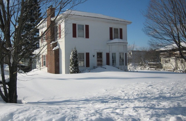 Jay Peak maison de ski minutes de la montagne dans le village pittoresque du Vermont