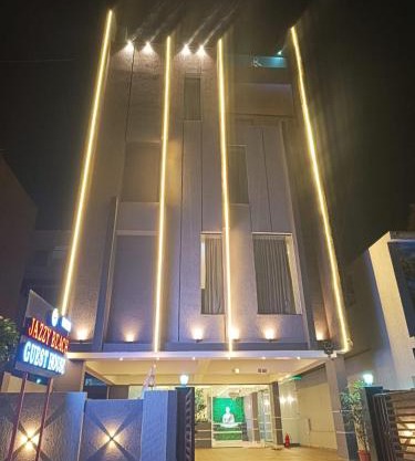 Jazzy Beach Guest Rooms