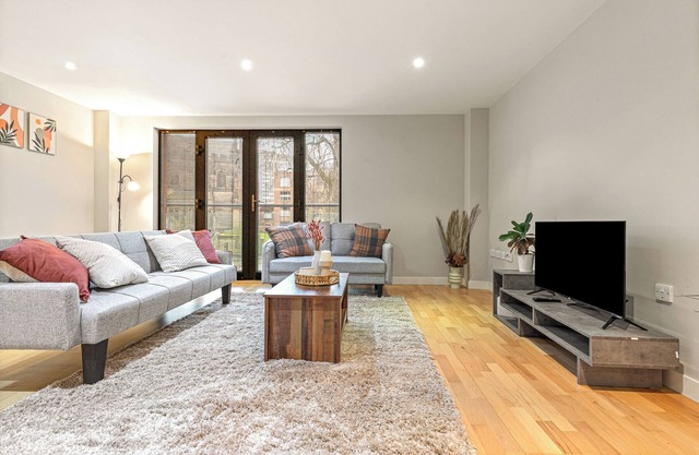 JDY’s Homely Stays, Easy access to everything from this centrally located place.