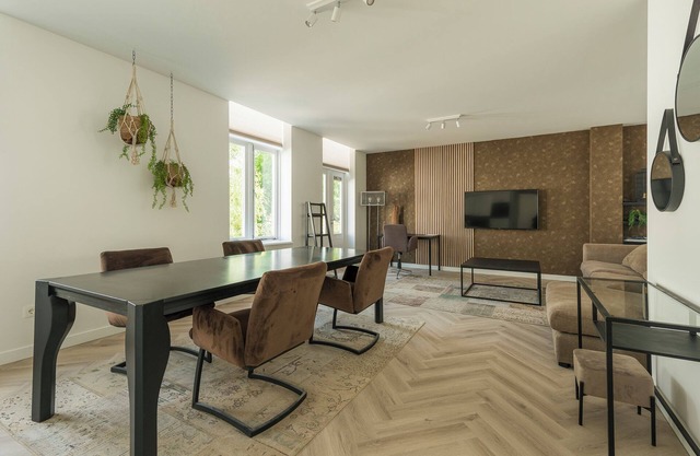 Jean | NOUVELLE maison luxueuse avec balcons | Chambre 3