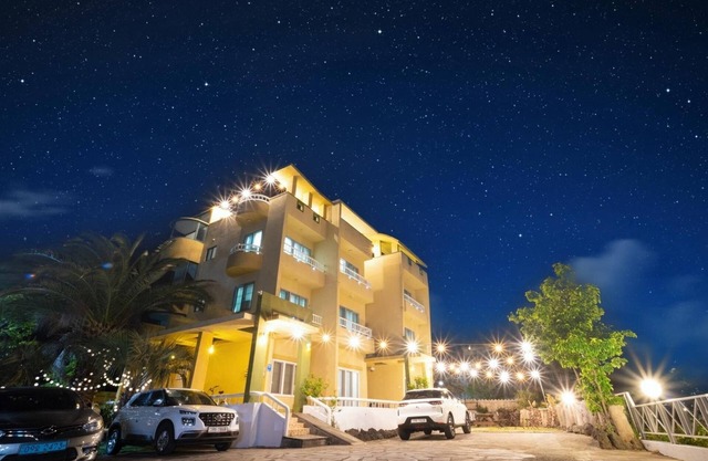 Jeju Dalbam Pension