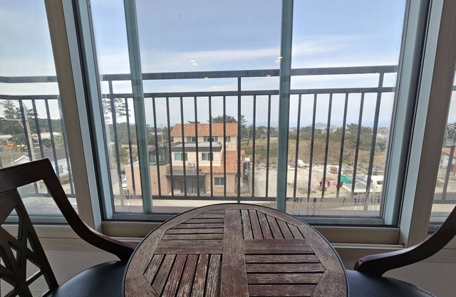 Jeju Hill Hotel
