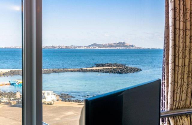 Jeju Padosoriminbak Pension