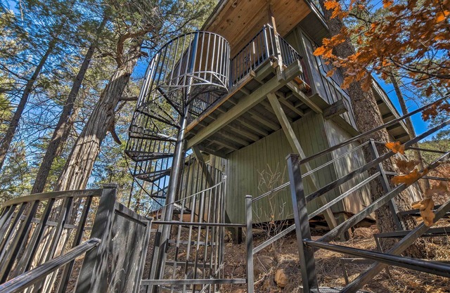 Cabine unique avec vues Mtn-étapes de la rivière Jemez!